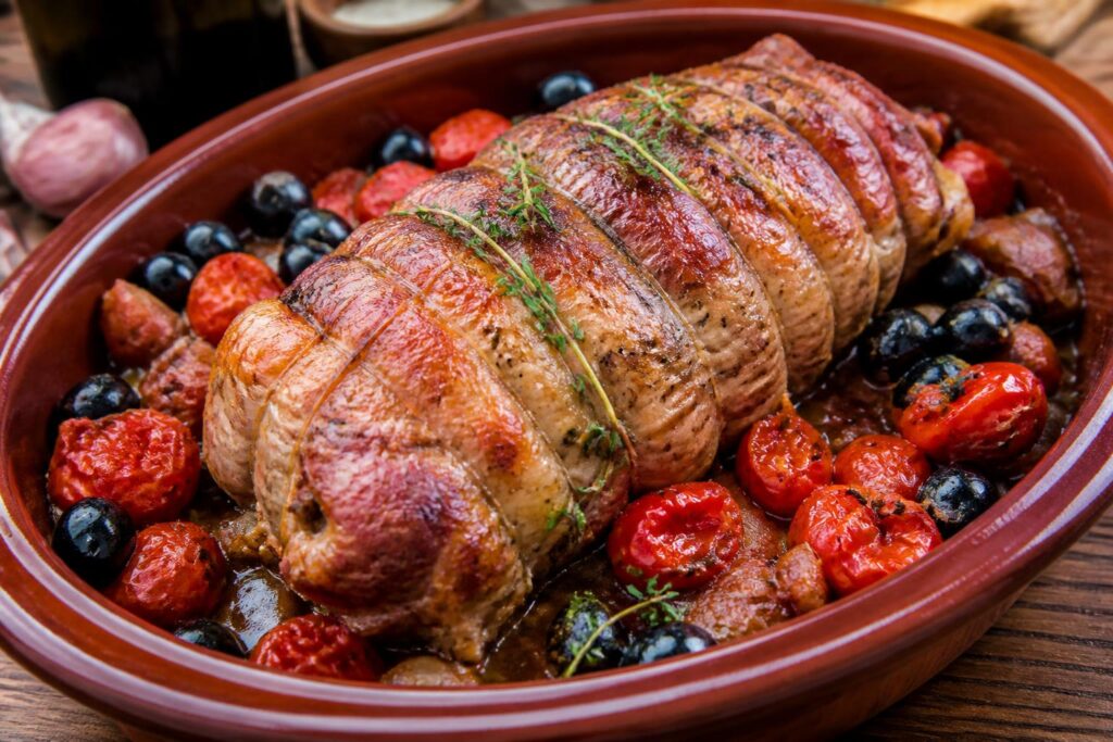 découvrez notre recette de crépinette de porc au four, moelleuse et dorée, inspirée des traditions conviviales des tablées du sud. parfaite pour un repas gourmand et chaleureux.